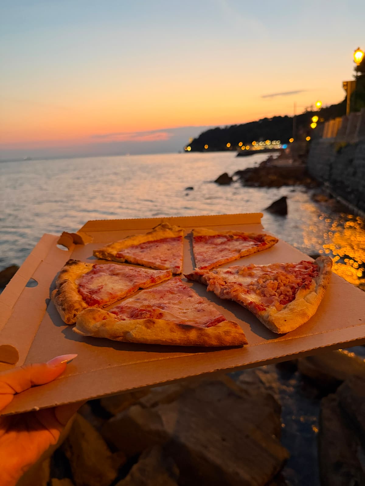 Sunset Pizza